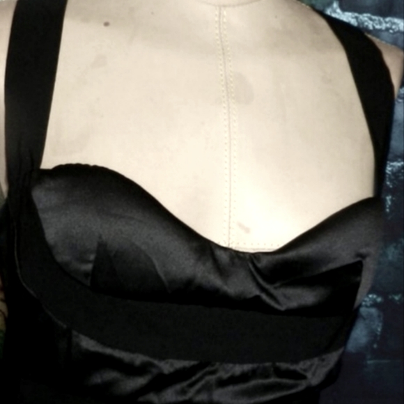 KITTY KAT Size 14 black figure-hugging midi dress - Picture 12 of 15